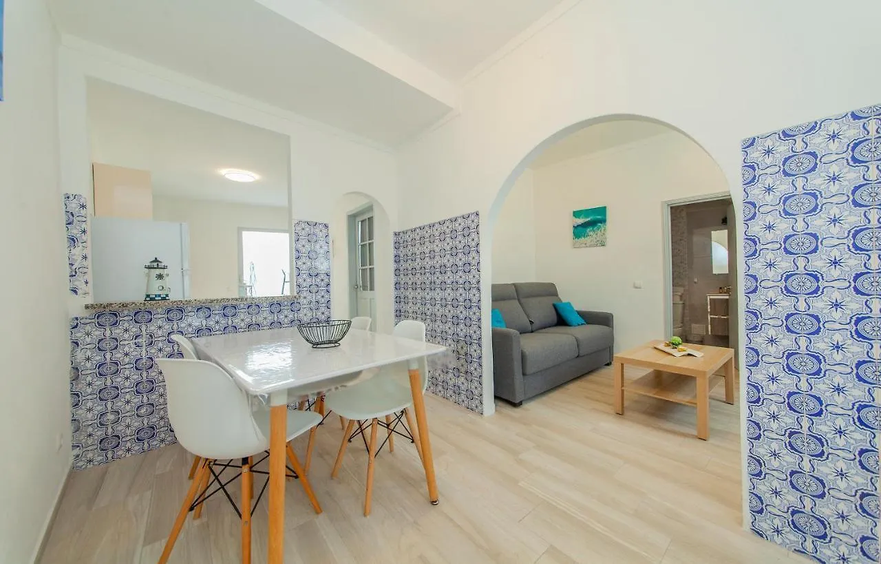 B21 - Oliveira Cozy Flat Apartment Lagos