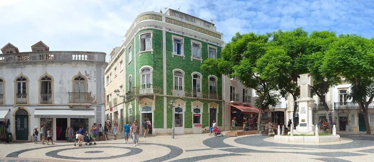 B21 - Oliveira Cozy Flat Apartment Lagos