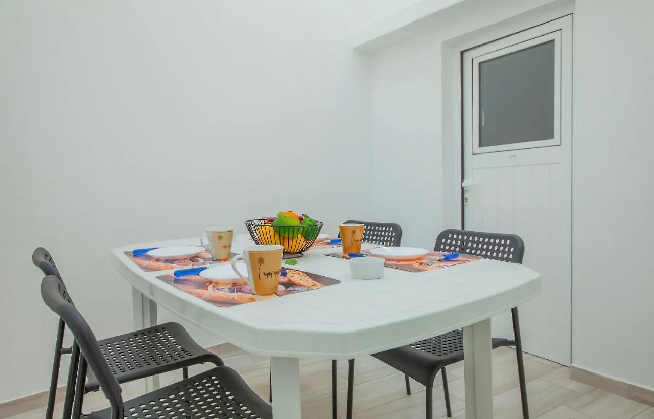 B21 - Oliveira Cozy Flat Apartment Lagos 0*,